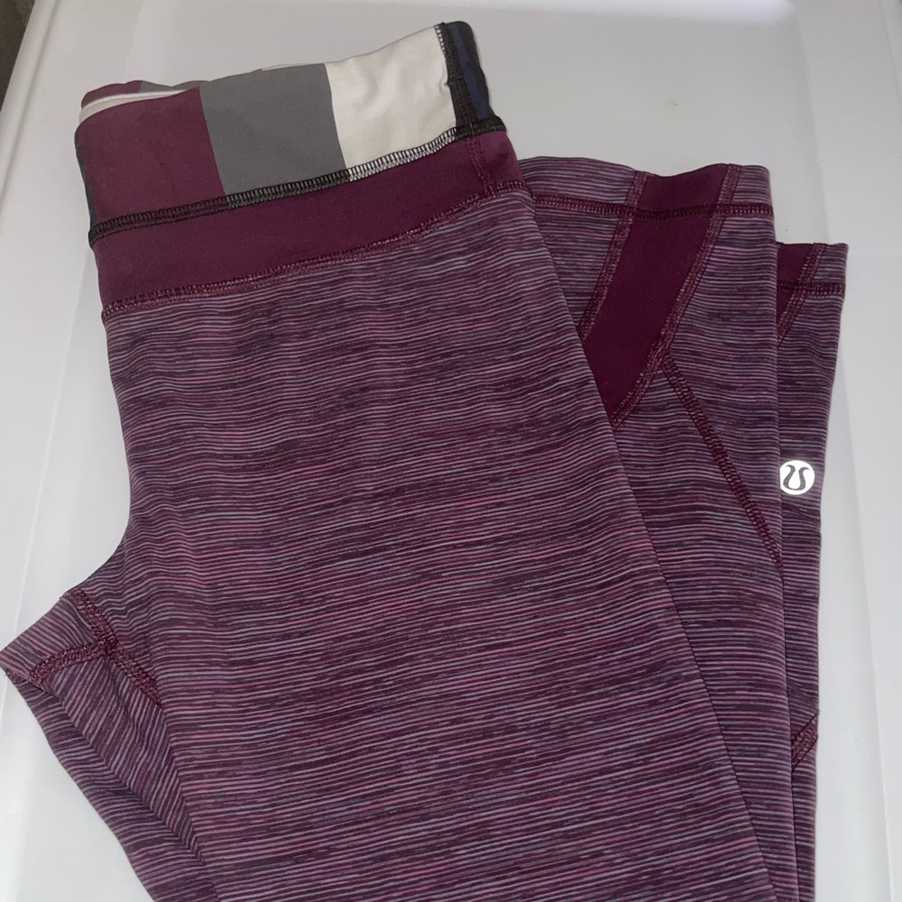 Lululemon Wunder Under Purple Leggings Size 4